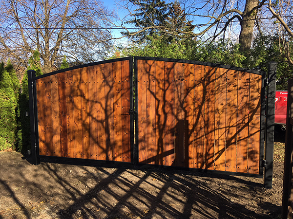 driveway gate K