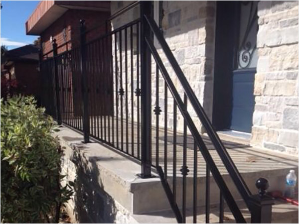 railing F