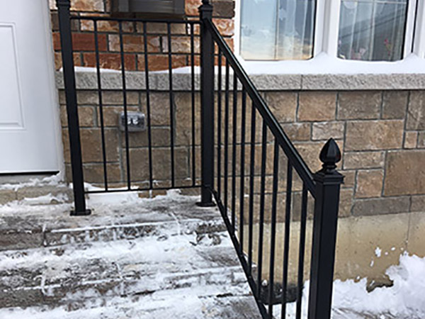 railing H